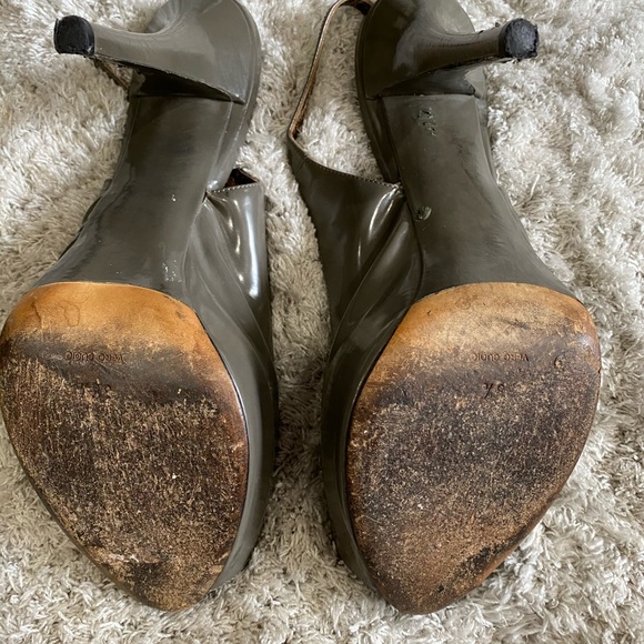 Dolce & Gabbana Grey Peep Toe Heels - Picture 3 of 5